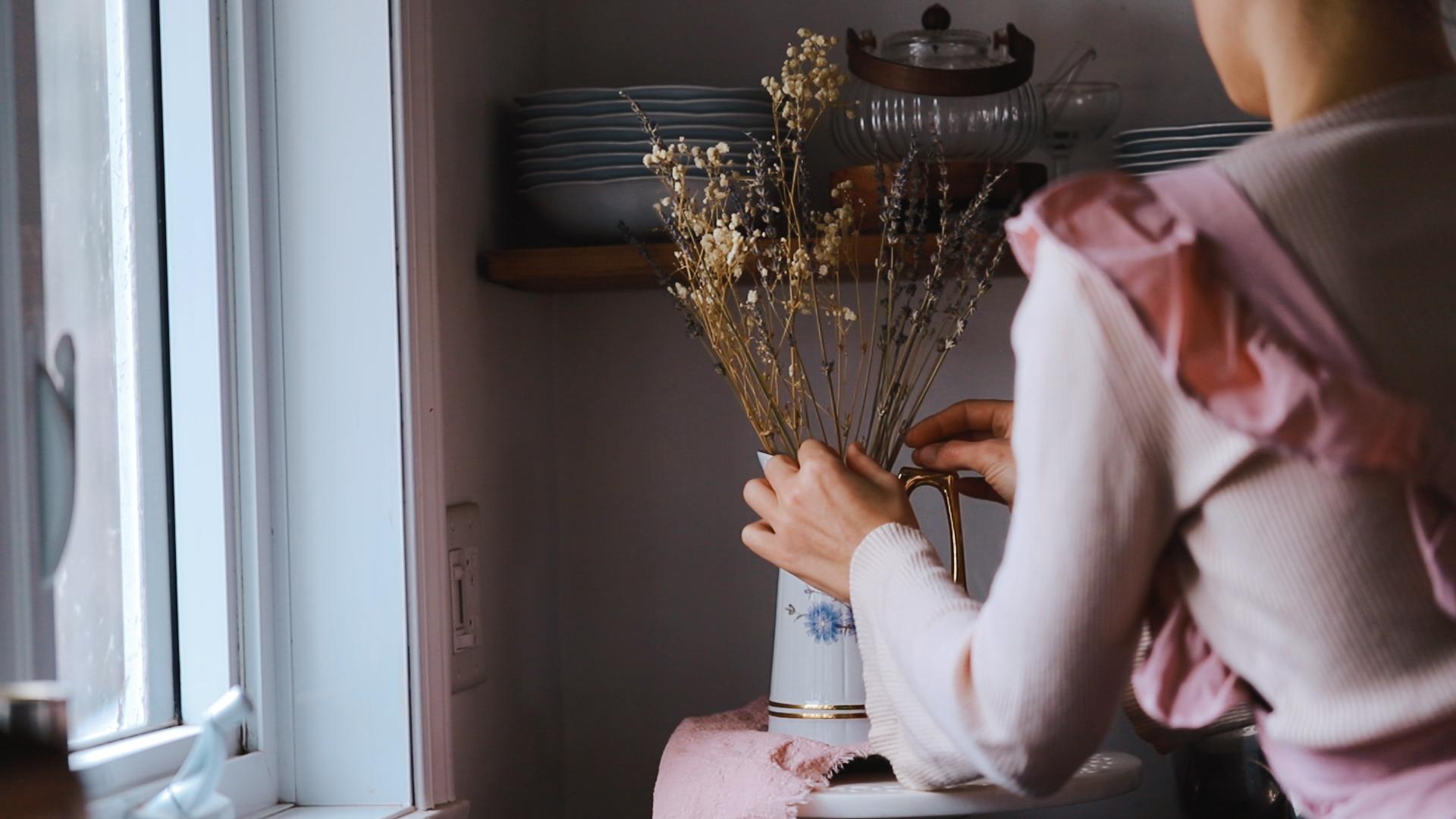 5 Simple Ways to Bring Cottagecore Charm Into Your Home (Without Overthinking It)